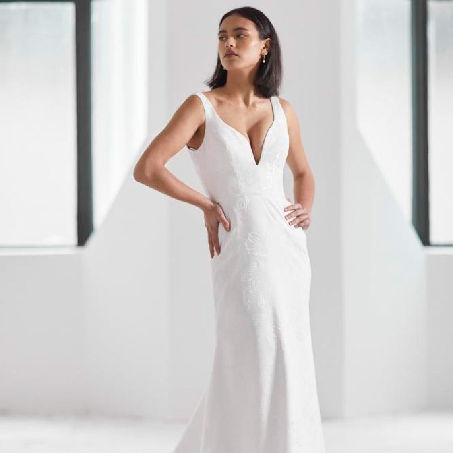 Posy of Threads_Hera Couture Royal Rebel-Gowns_Minos