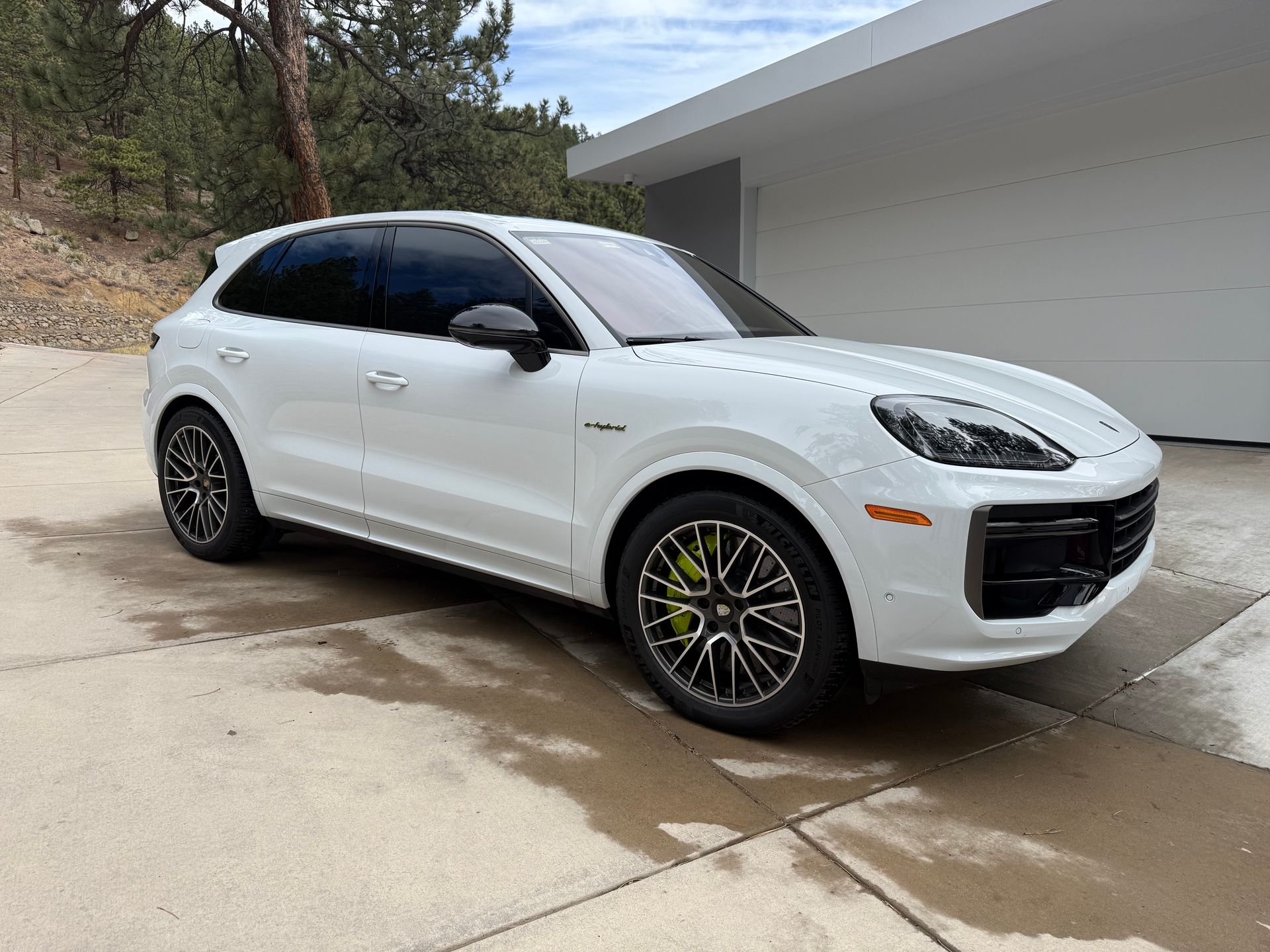 White Porsche Cayenne Boulder Colorado 