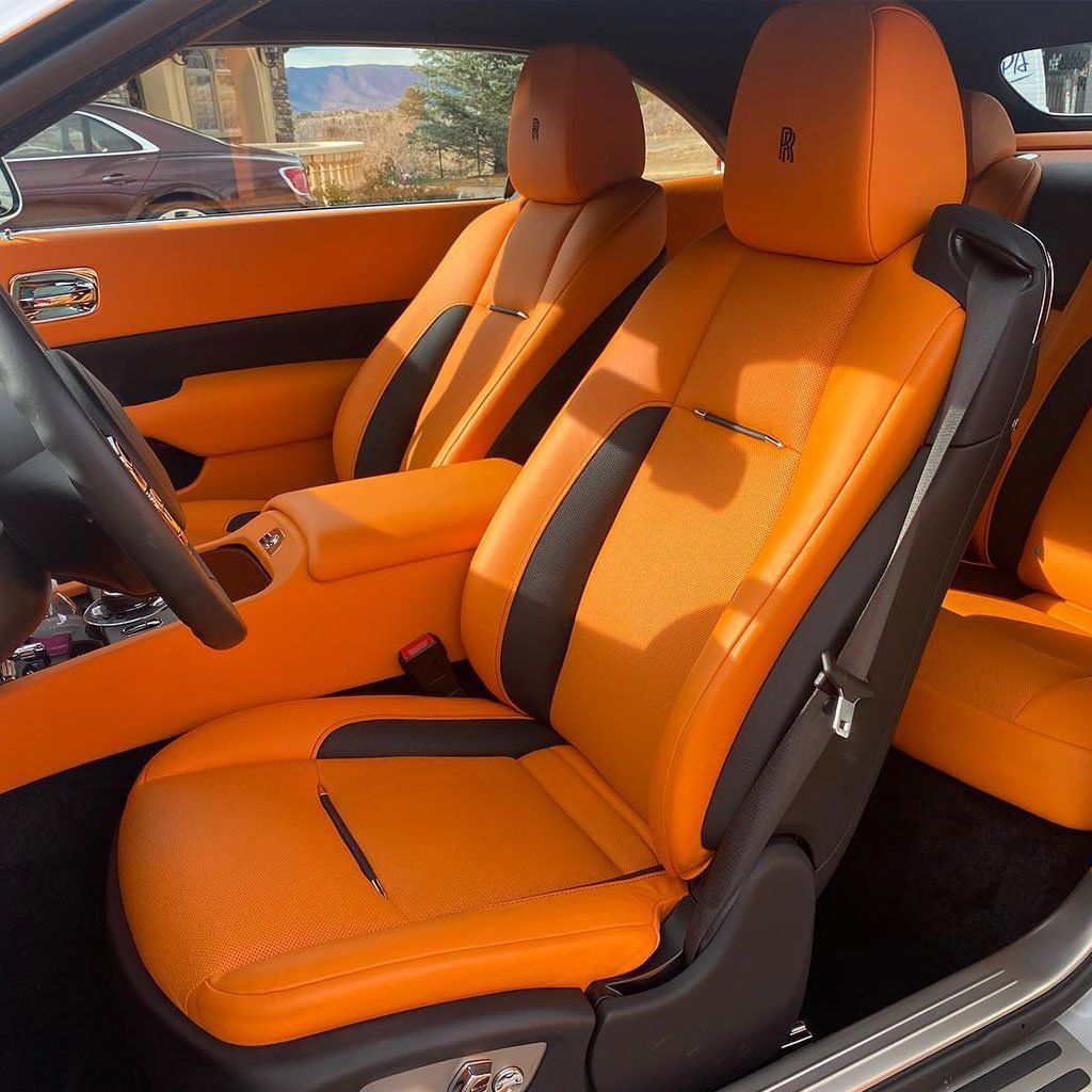 Rolly Interior