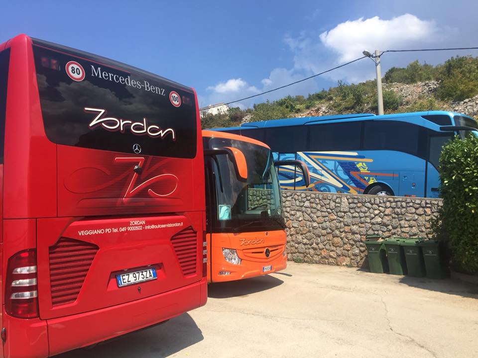 interno di un autobus