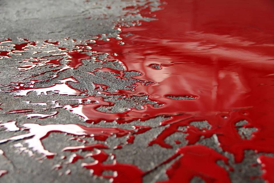 Posa in opera pavimentazione in resina