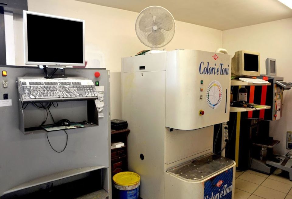 Tintometro per vernici personalizzate