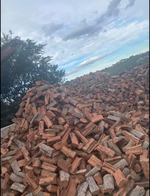 Heap Of Firewood - Firewood in Toowoomba,