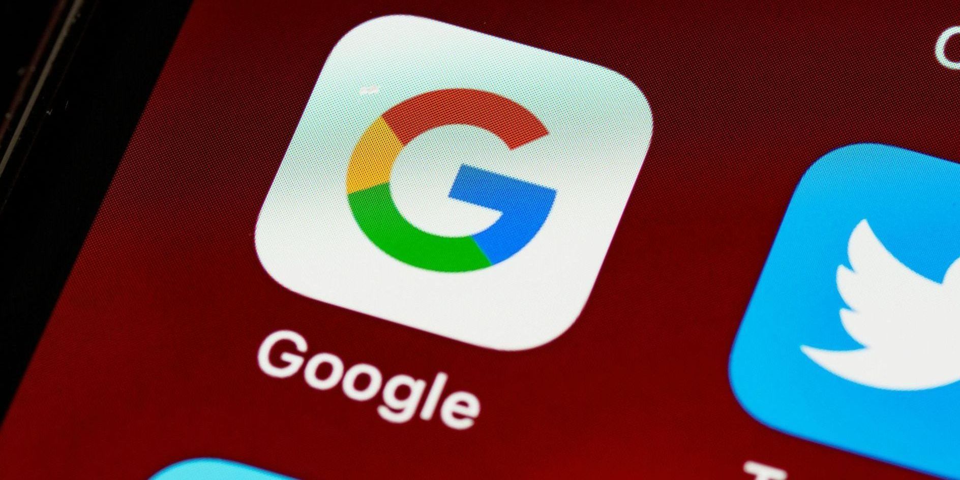 Tablet Social Media Marketing Buttons