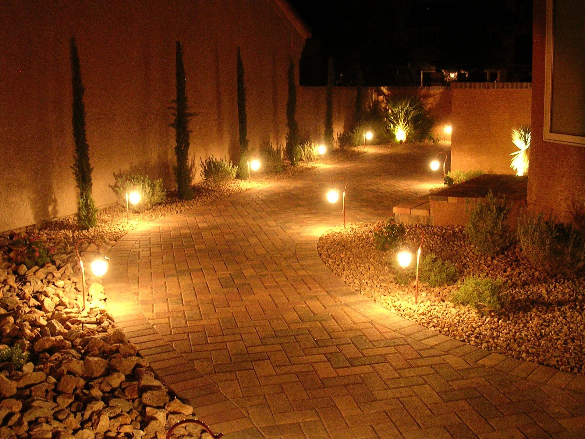 Picture Of Pathway – Las Vegas, NV – Showcase Landcare Services