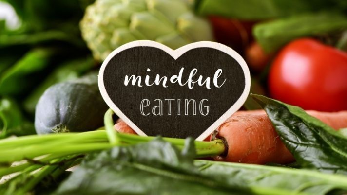 The Difference Between Intuitive Eating and Mindful Eating