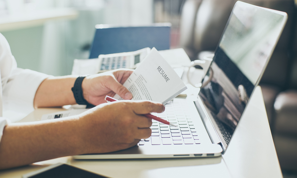 How to Tailor Your Resume for Recruiters