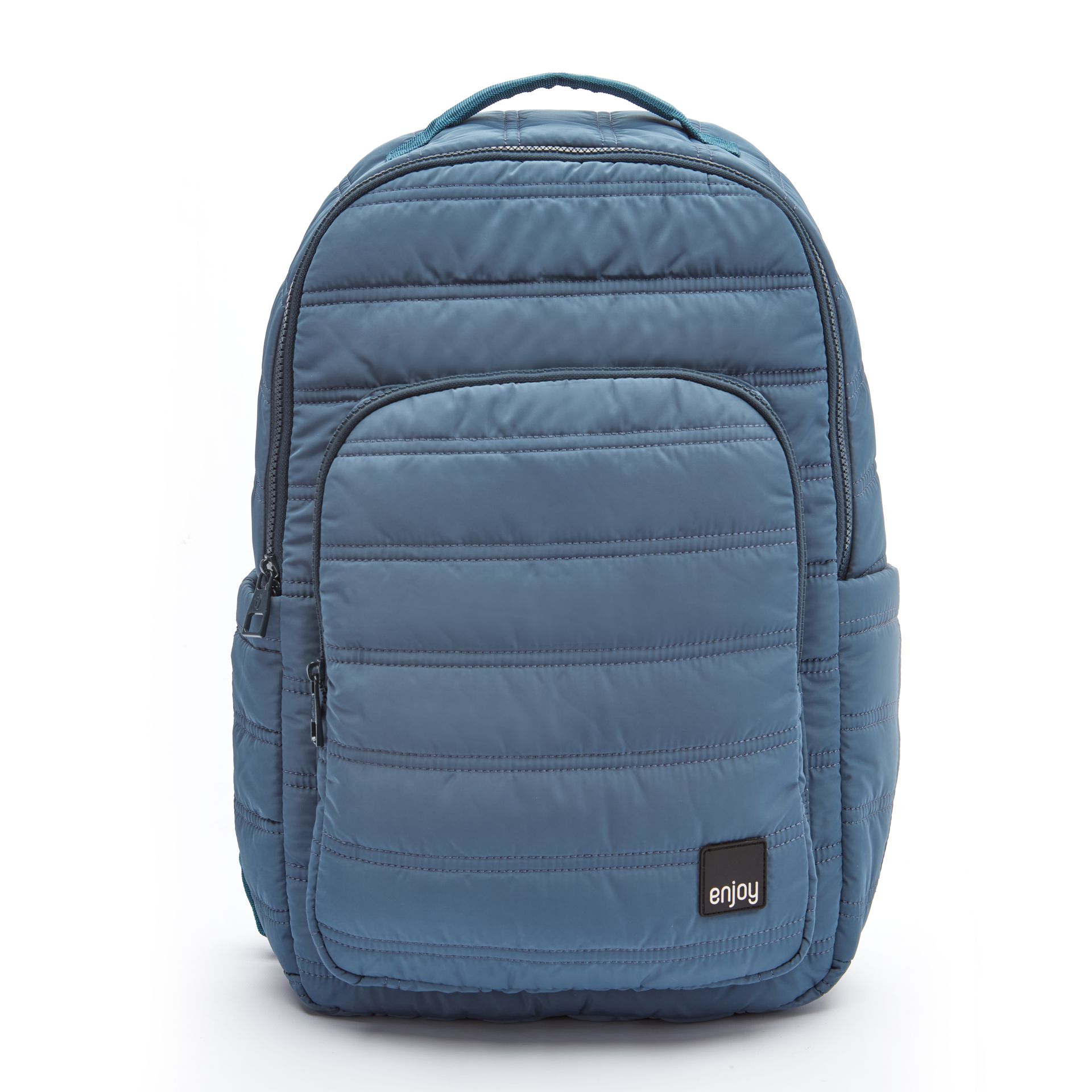 Una mochila acolchada azul con un logotipo negro en la parte delantera.