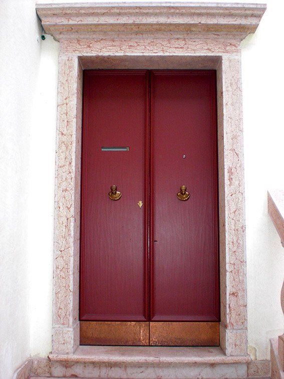 produzione portoni blindati