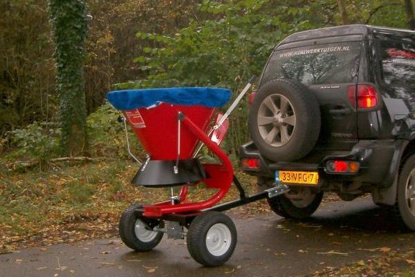 kunstmeststrooier
zoutstrooier