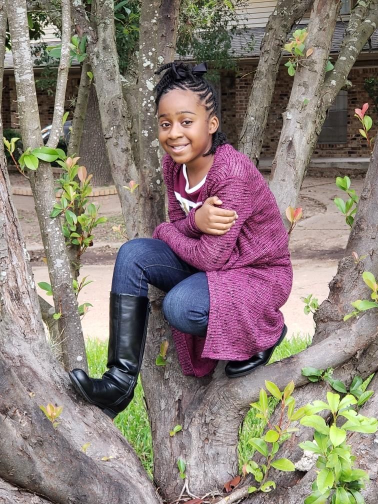 Londyn as a little girl (Age 8 - 14)