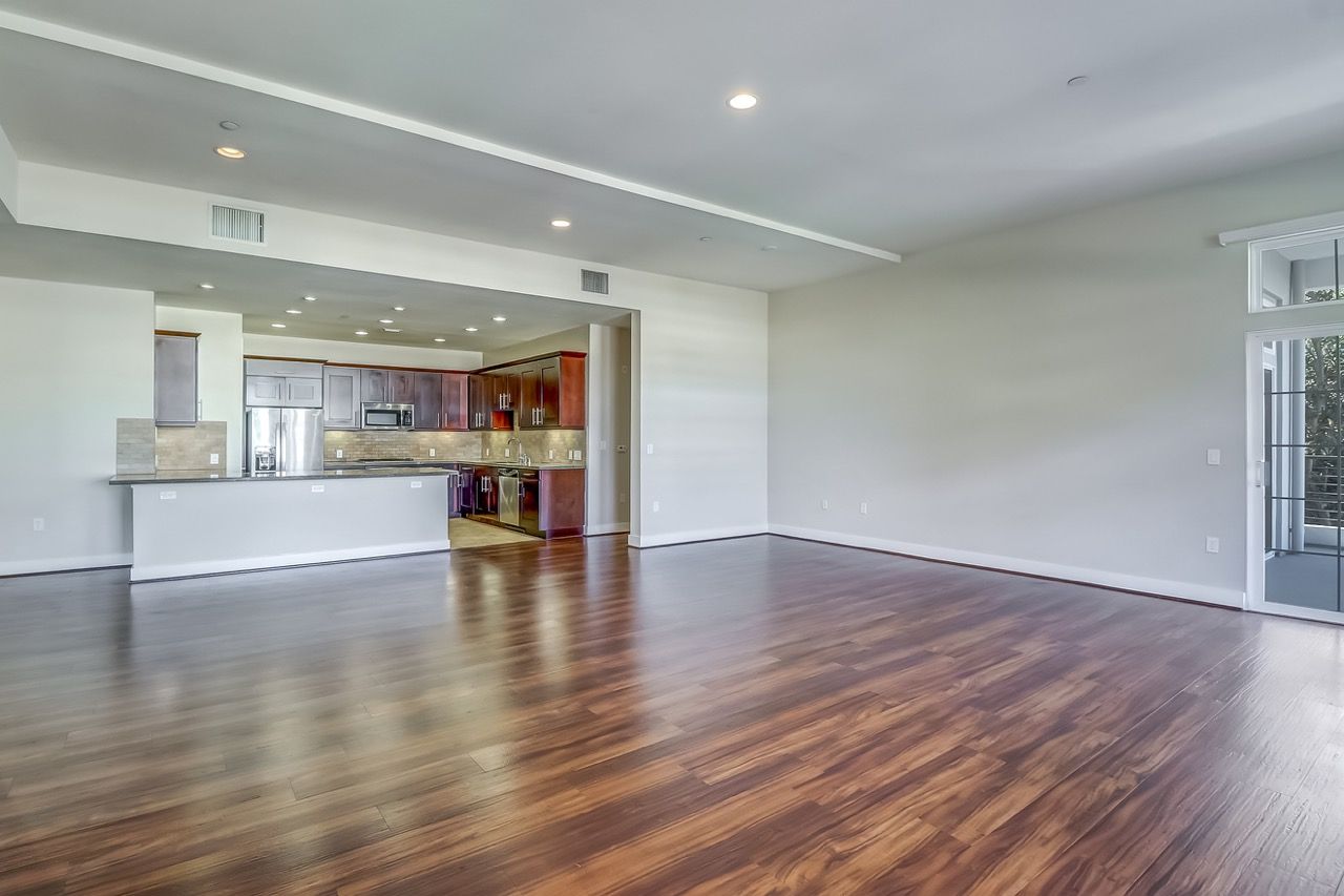 Axis unfurnished living room