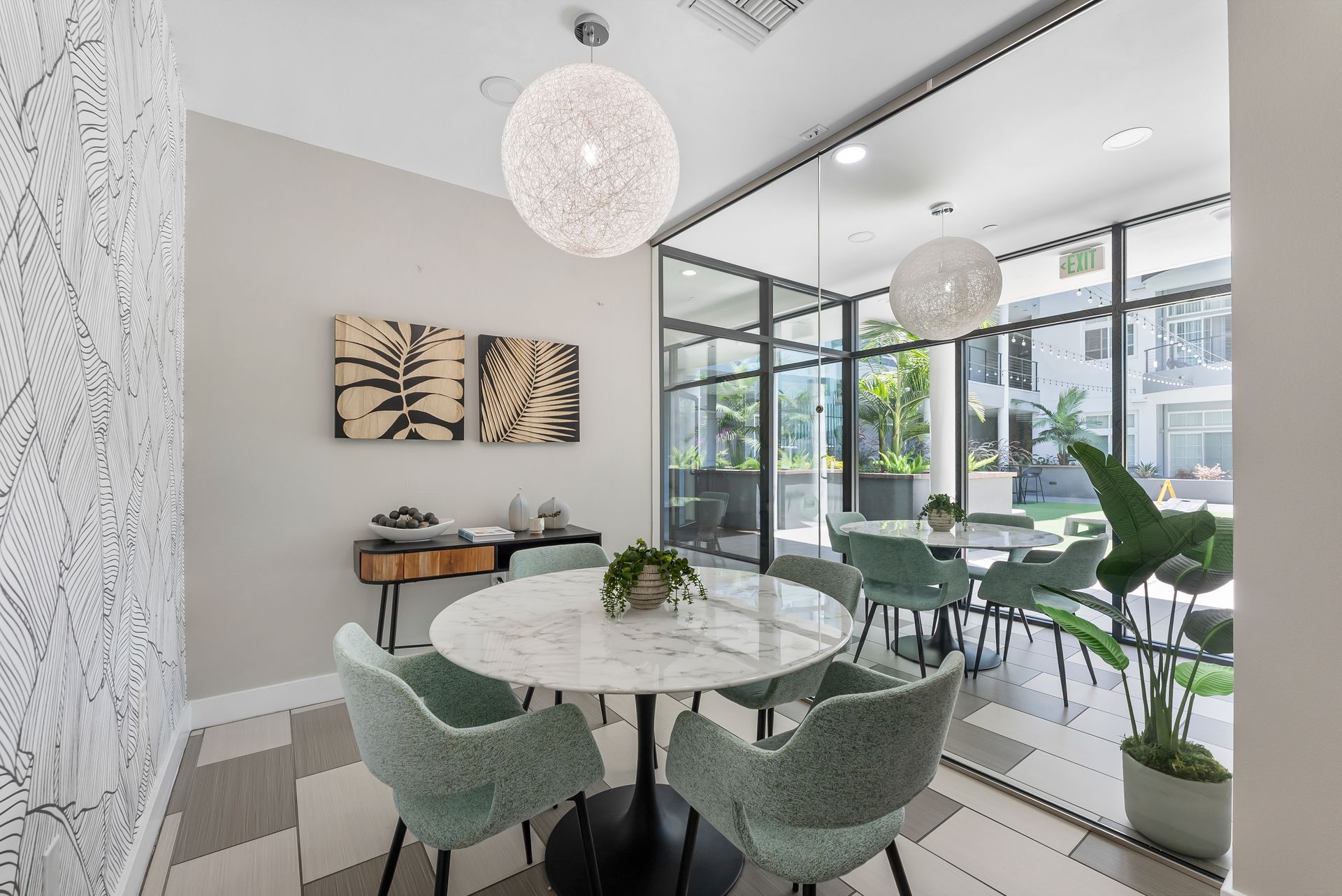 study room with table and chairs