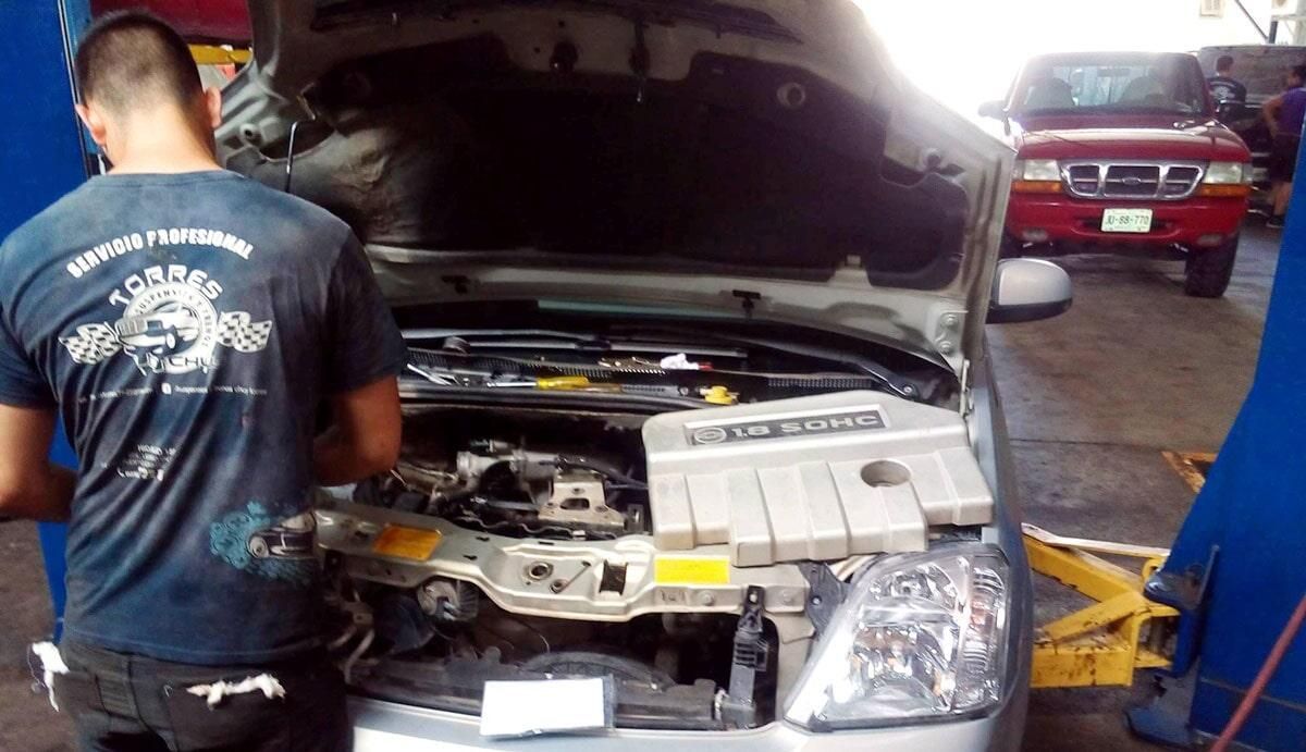 SUSPENSIÓN Y FRENOS CHUY TORRES