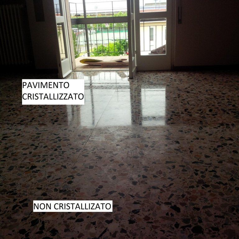 Pavimento cristallizzato