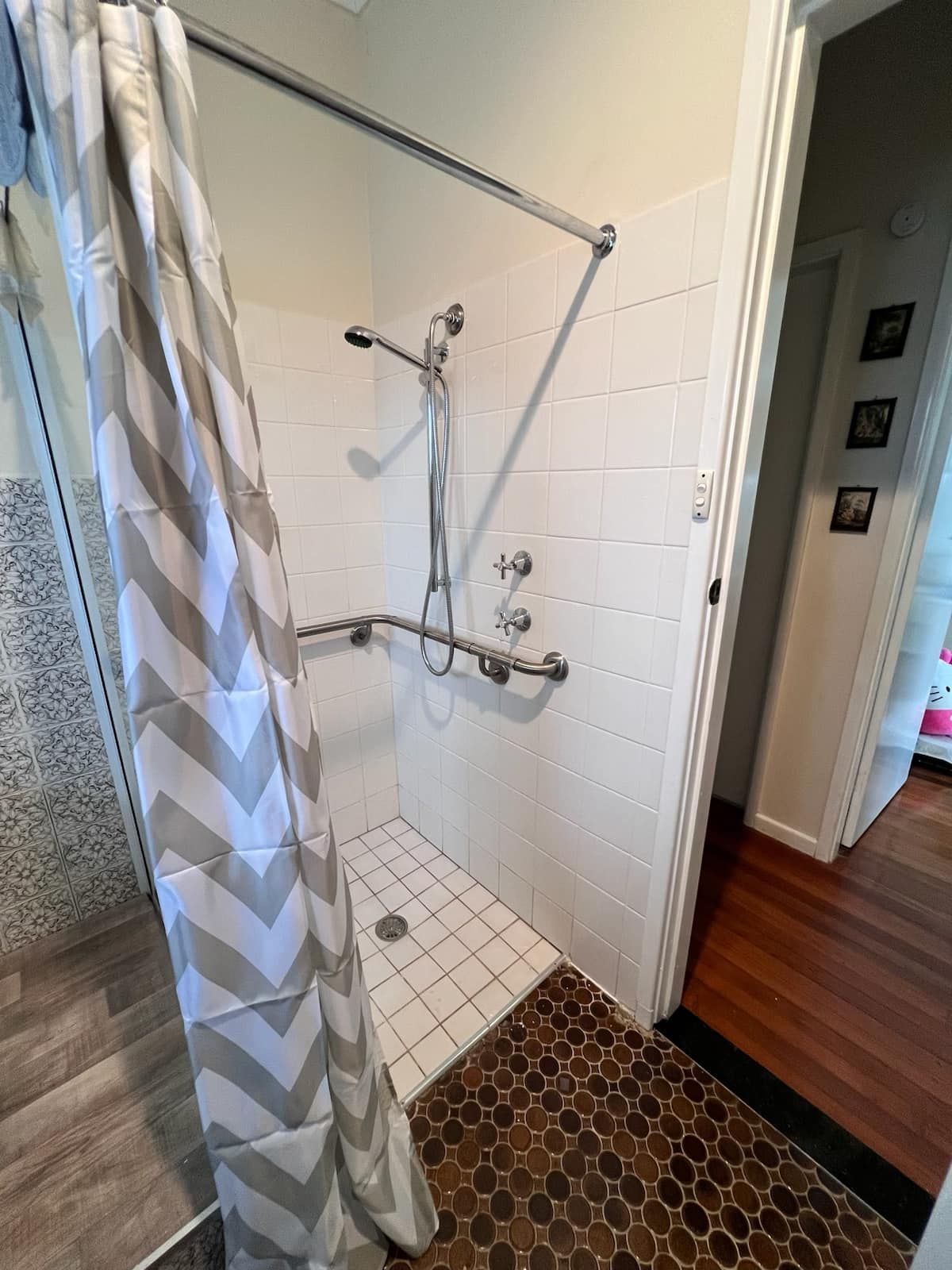 Bathroom With Sink, Toilet, and Shower — Alcando Renovations and Maintenance In Bobin, NSW