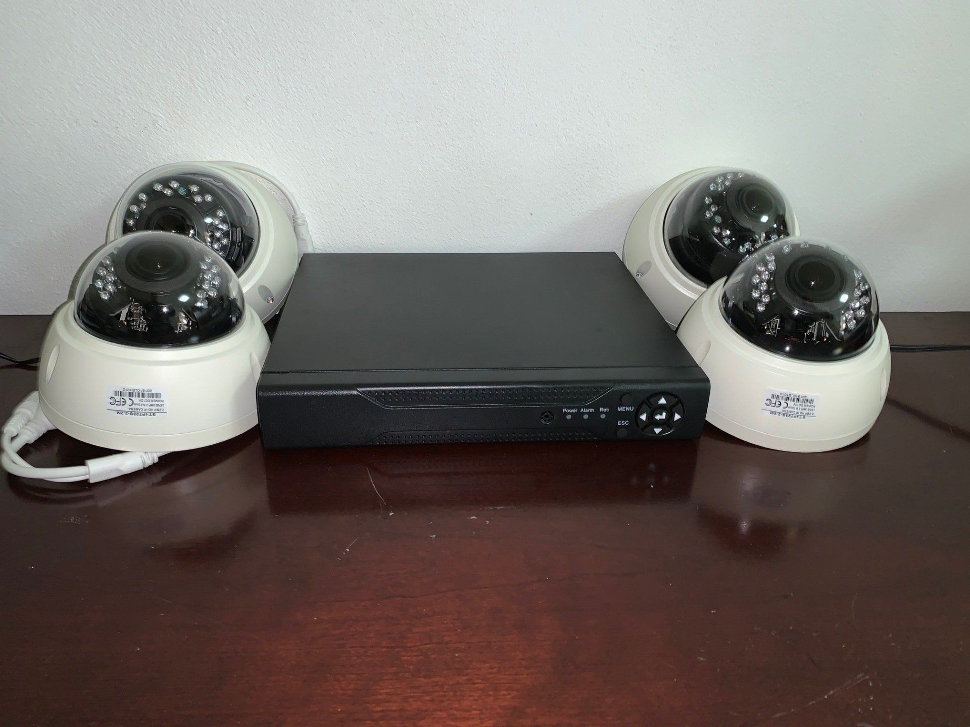 Top 10 Reasons to Choose Wireless Security Cameras