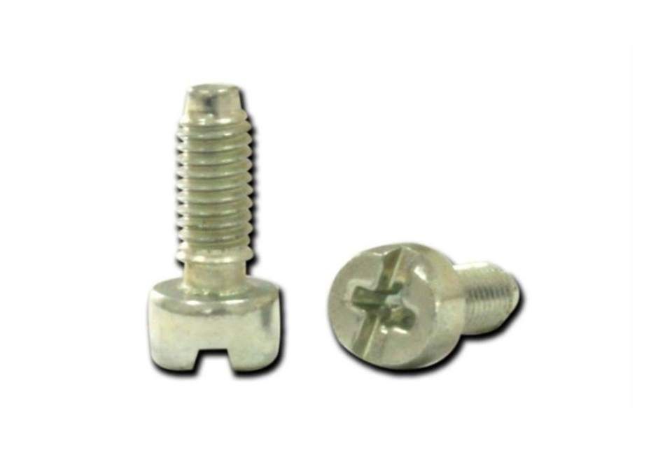 punto vendita di viti per elettrotecnica a Cassolnovo