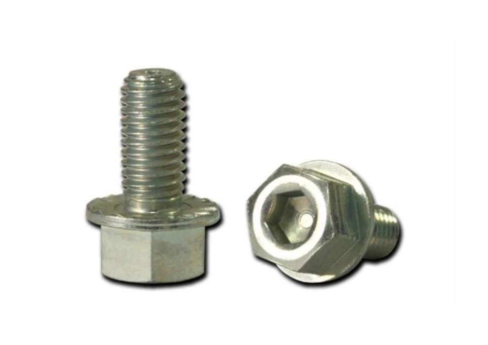 negozio di viti per automotive a Cassolnovo