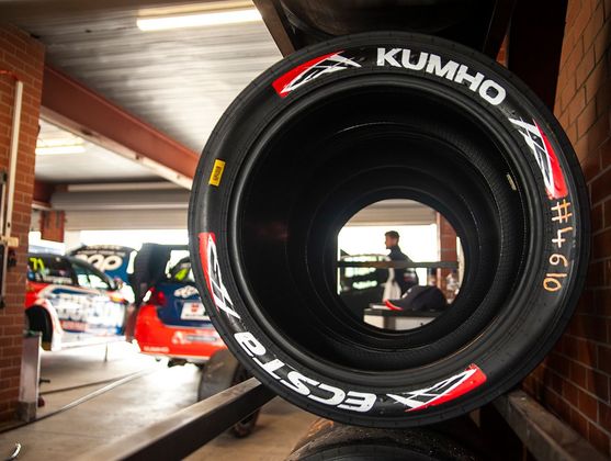 kumho tyres albion park nsw