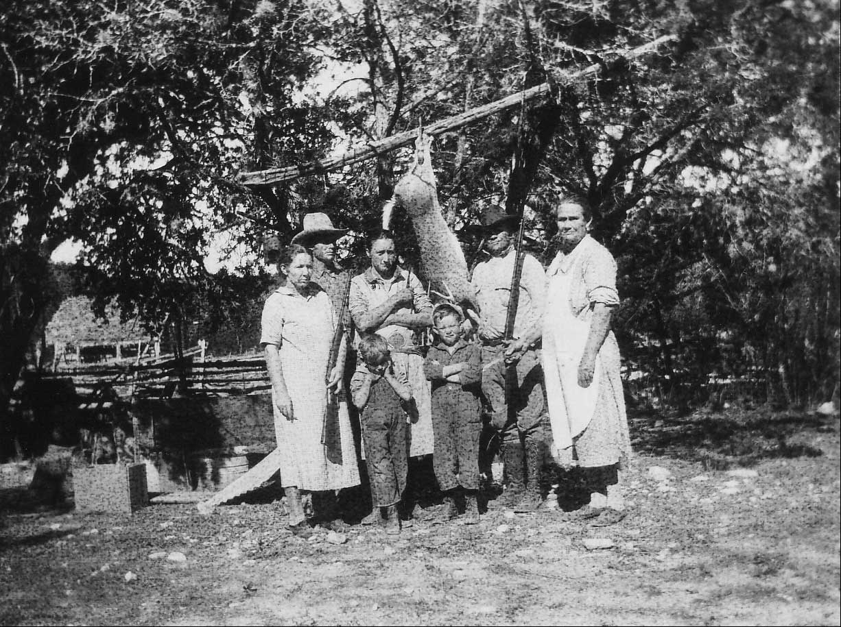 Carlton Family with a deer