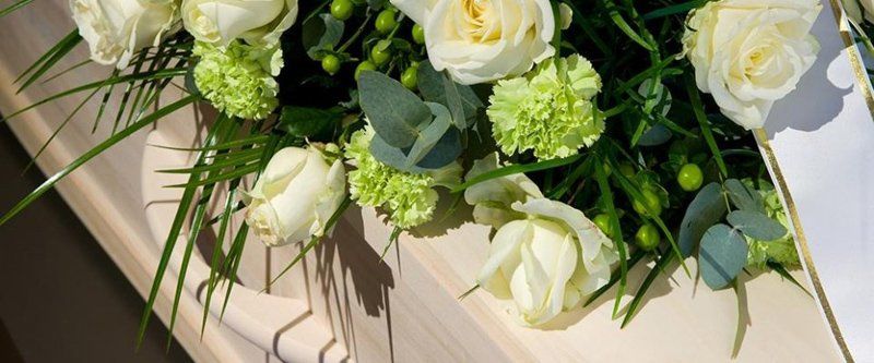 addobbi floreali per funerali