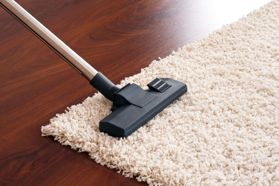 How To Pack And Move Your Rug, Best Way To Clean An Area Rug On Hardwood Floor