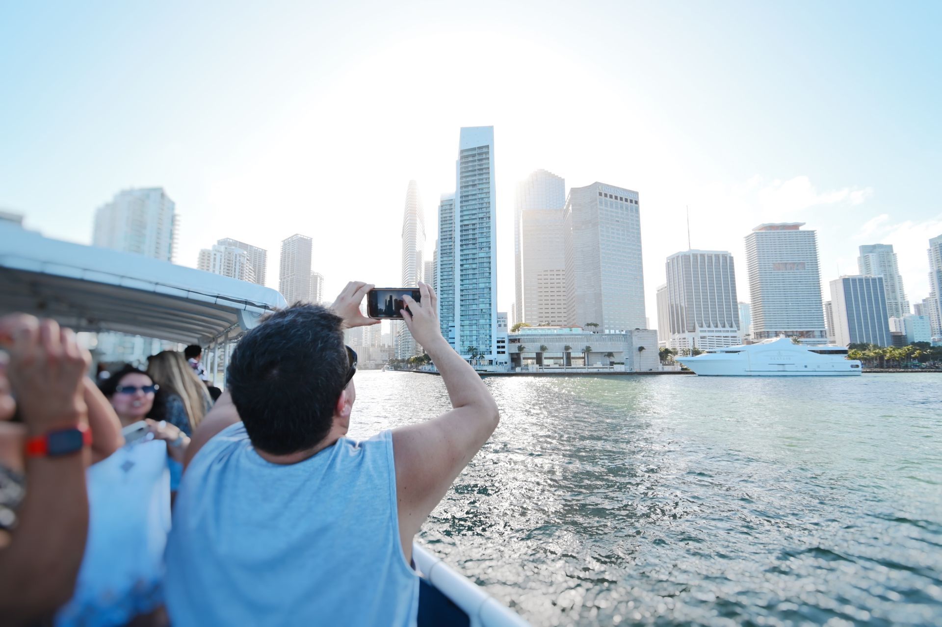 Passengers enjoying the Miami Celebrity tour with Promo Code