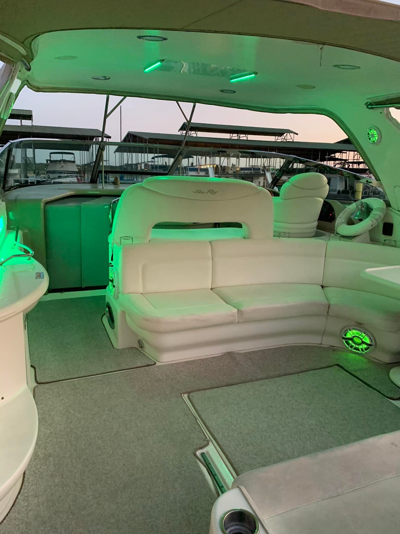 BOAT UPHOLSTERY img