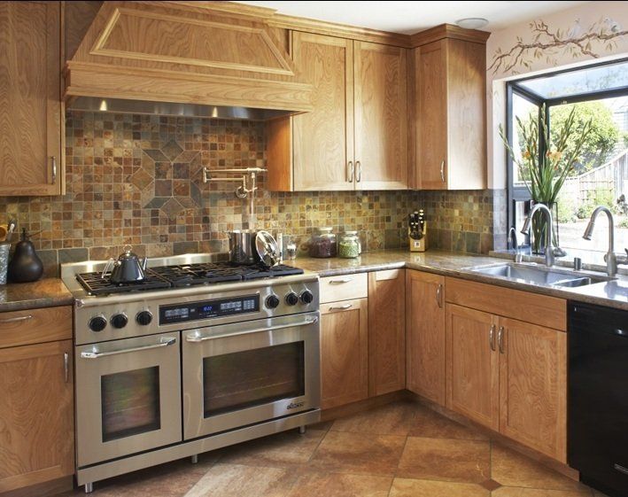 Kitchen Oven — Worcester County, MA — Cassa Kitchen & Bath Design & Remodeling Center