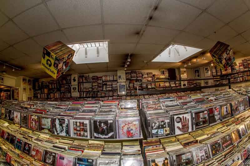 CD & vinyl collection shop