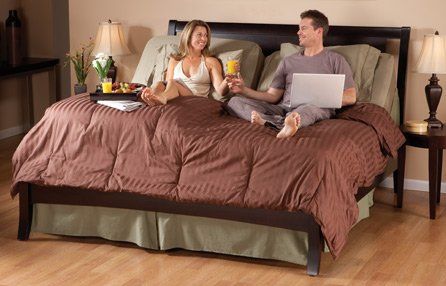 Adjustable Mattress Couple - Bedding in Omaha NE