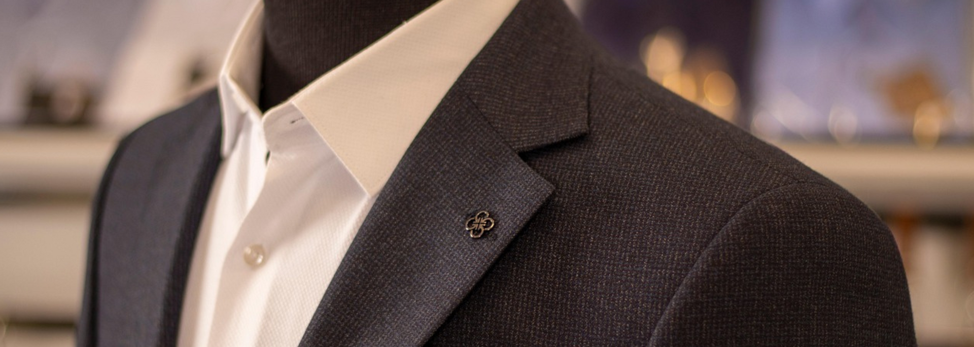 Picture of a formal suit.
