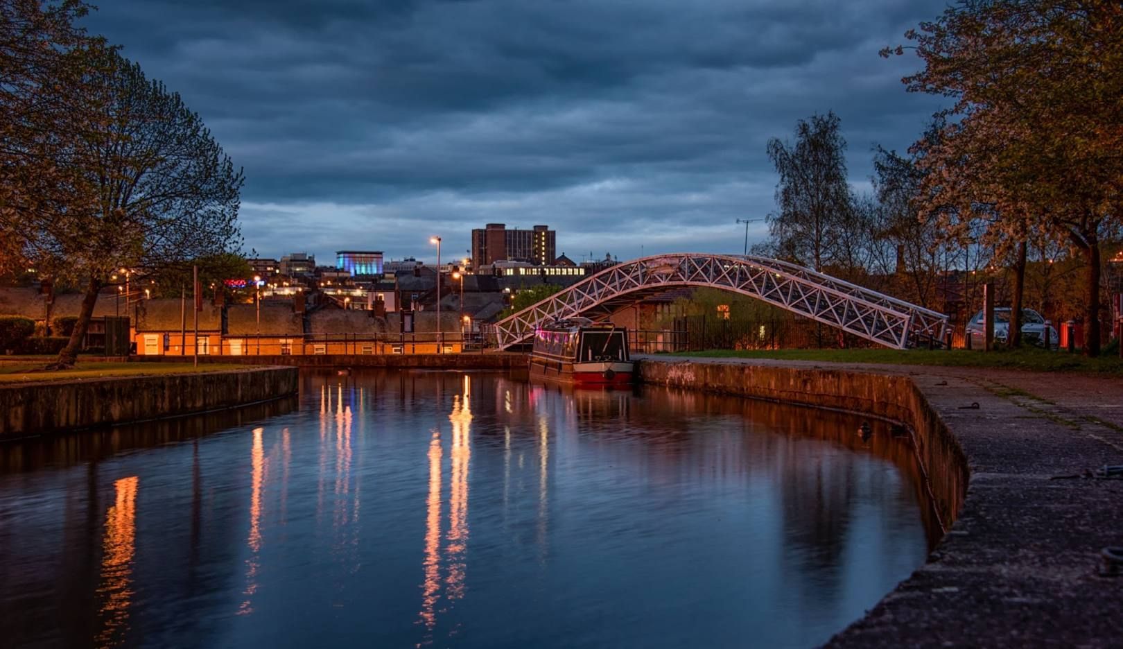 Associate Dentist Successfully Recruited for UK Dental Practice During Severe Candidate Shortage