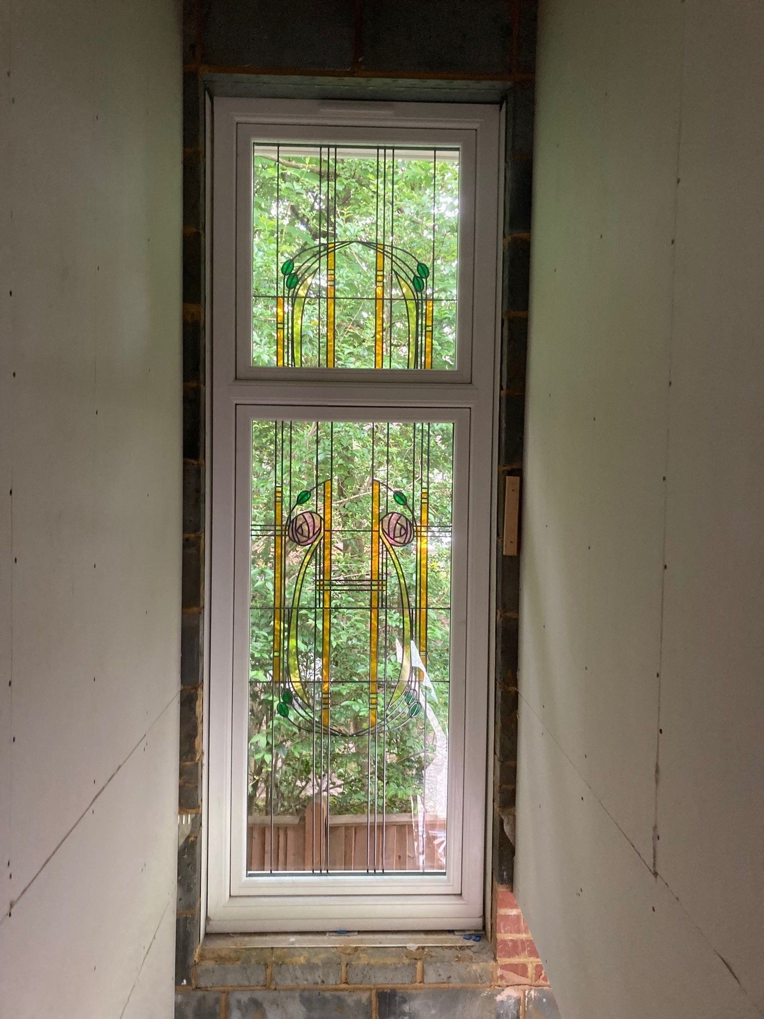 Decorative glass window