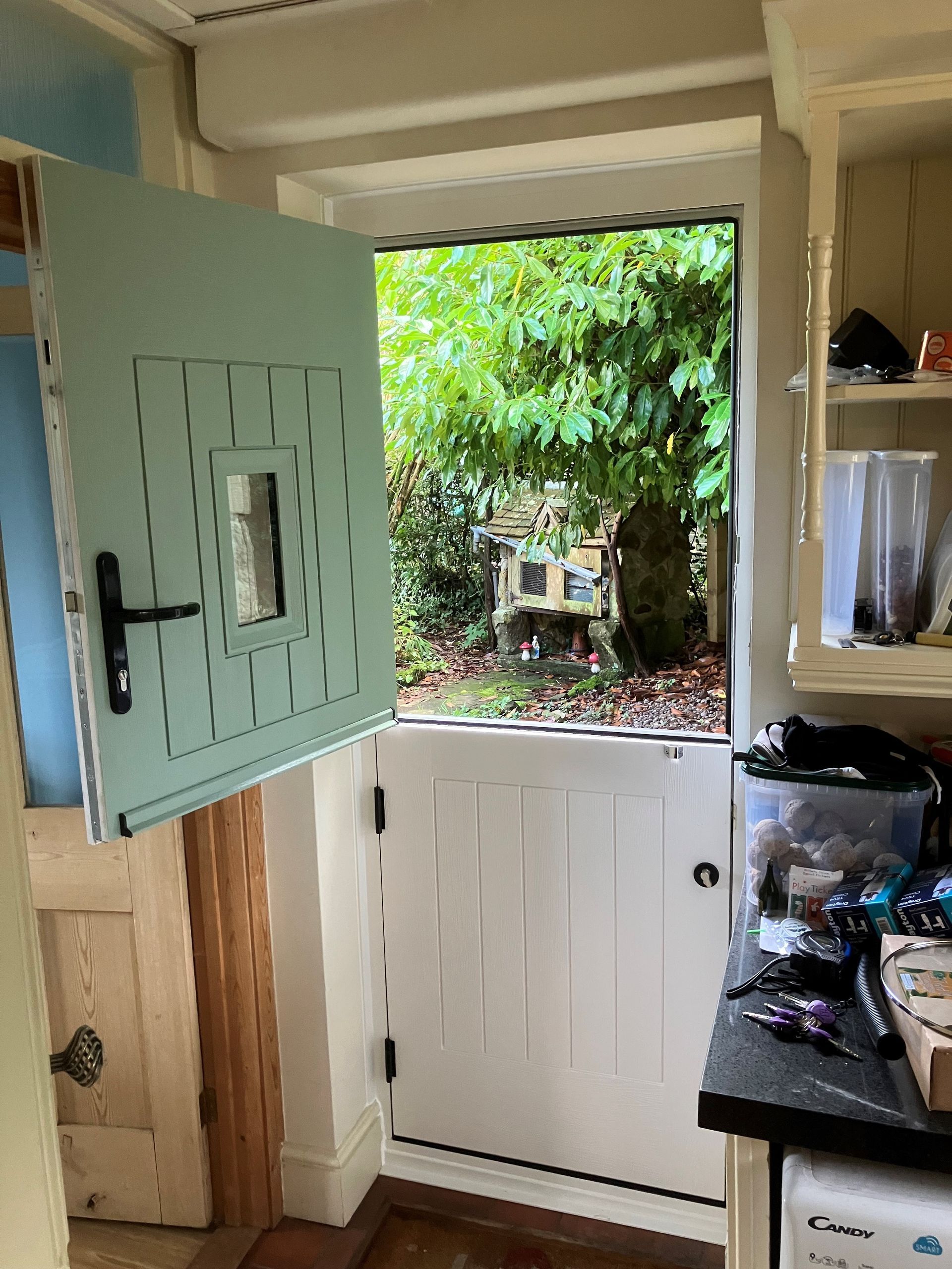 Stable Door Chartwell Green and White