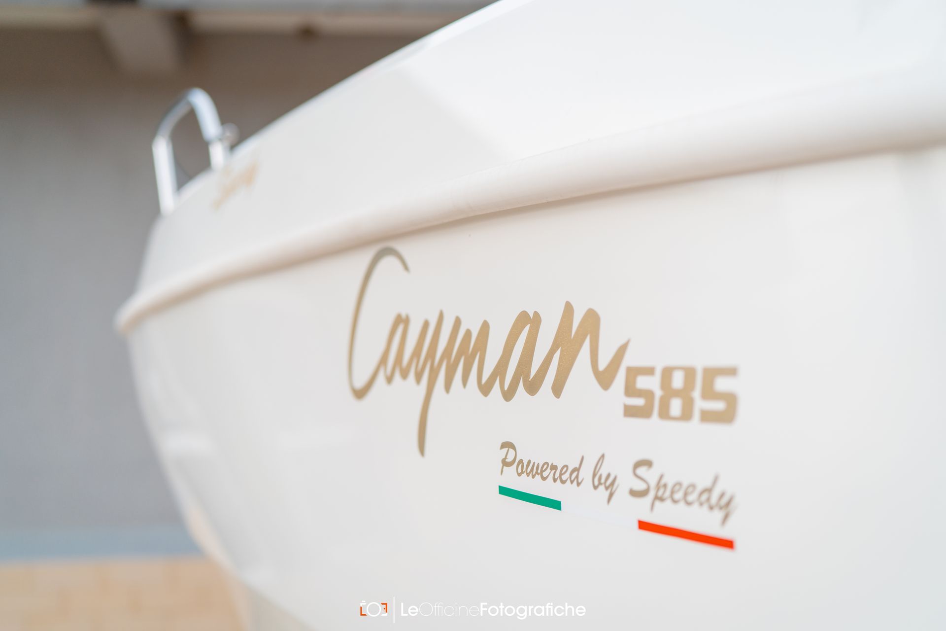 nautica frasca imbarcazione cayman 