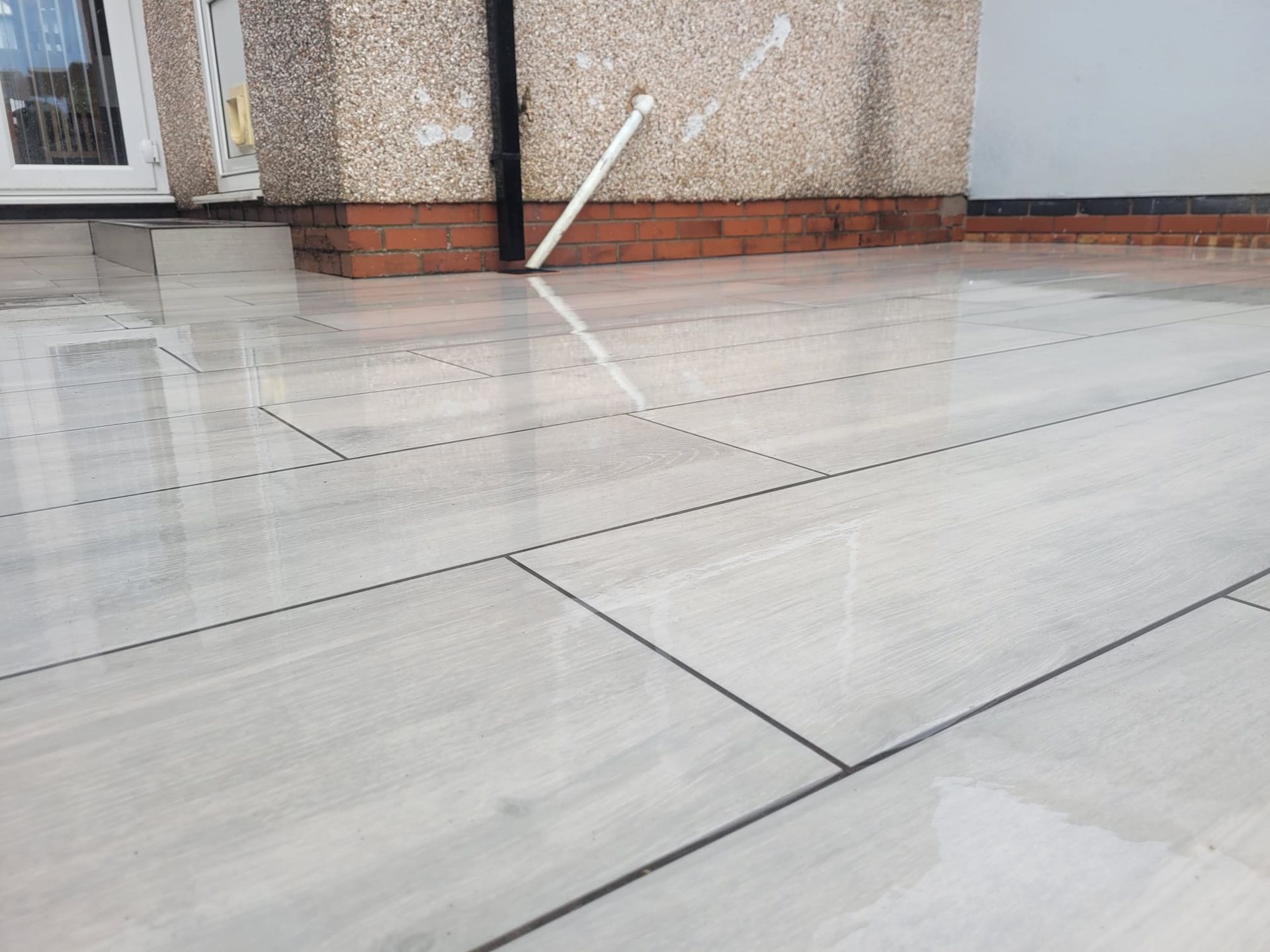 DNA Landscapes porcelain paving installers Coventry