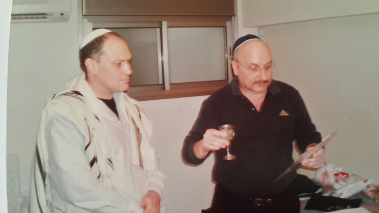 ברית מילה כהלכתה, בקליניקה, מבוצעת ע