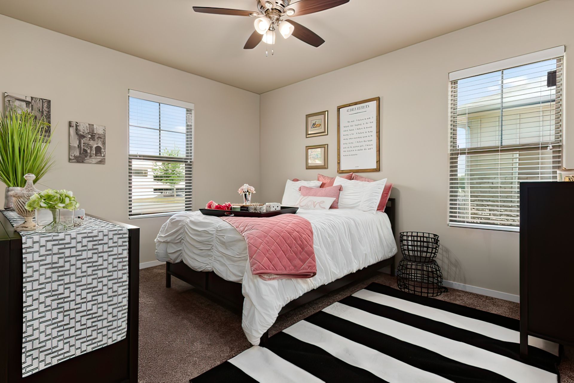 Kten apartment bed room