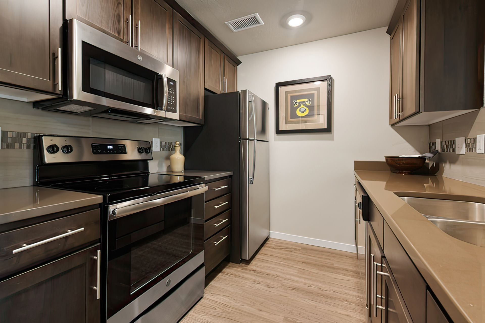 Kten apartment kitchen