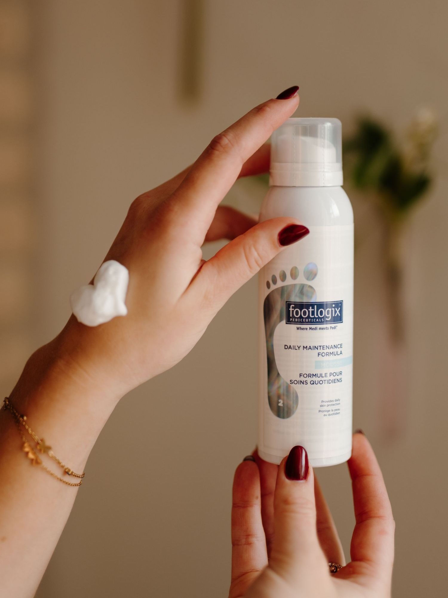 Manicure met gel / biab bij Glow Spa in Drachten