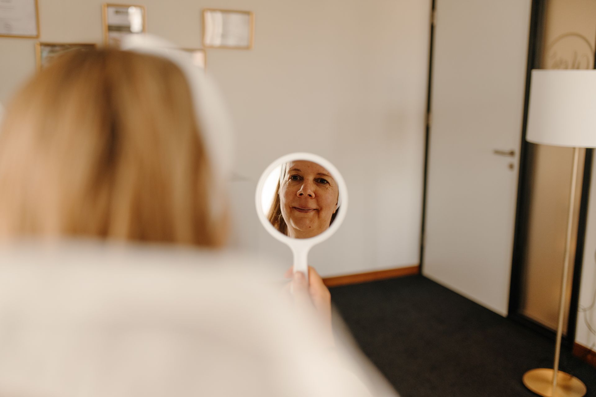 Bindweefselmassage gezichtsbehandeling bij Glow Spa in Drachten