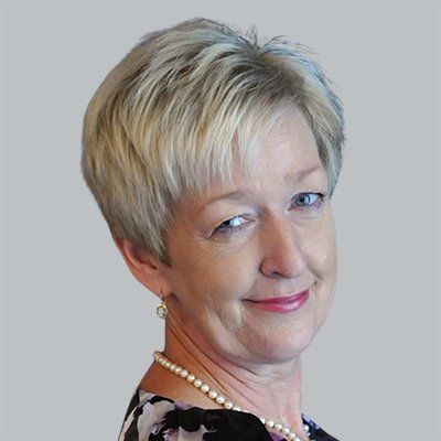 Dr. Stefanie Babst