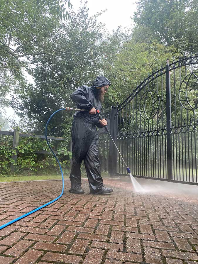 Block paved Driveway cleaning service completed near me  by squeaky solihull