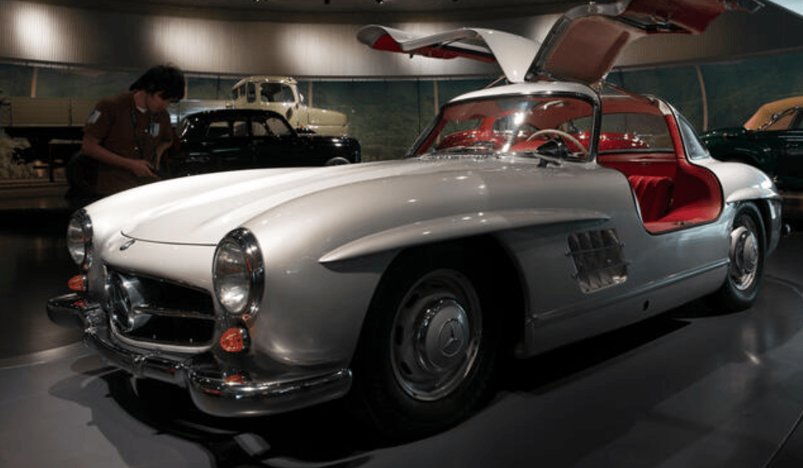 1954 mercedes-benz 300sl bullwing