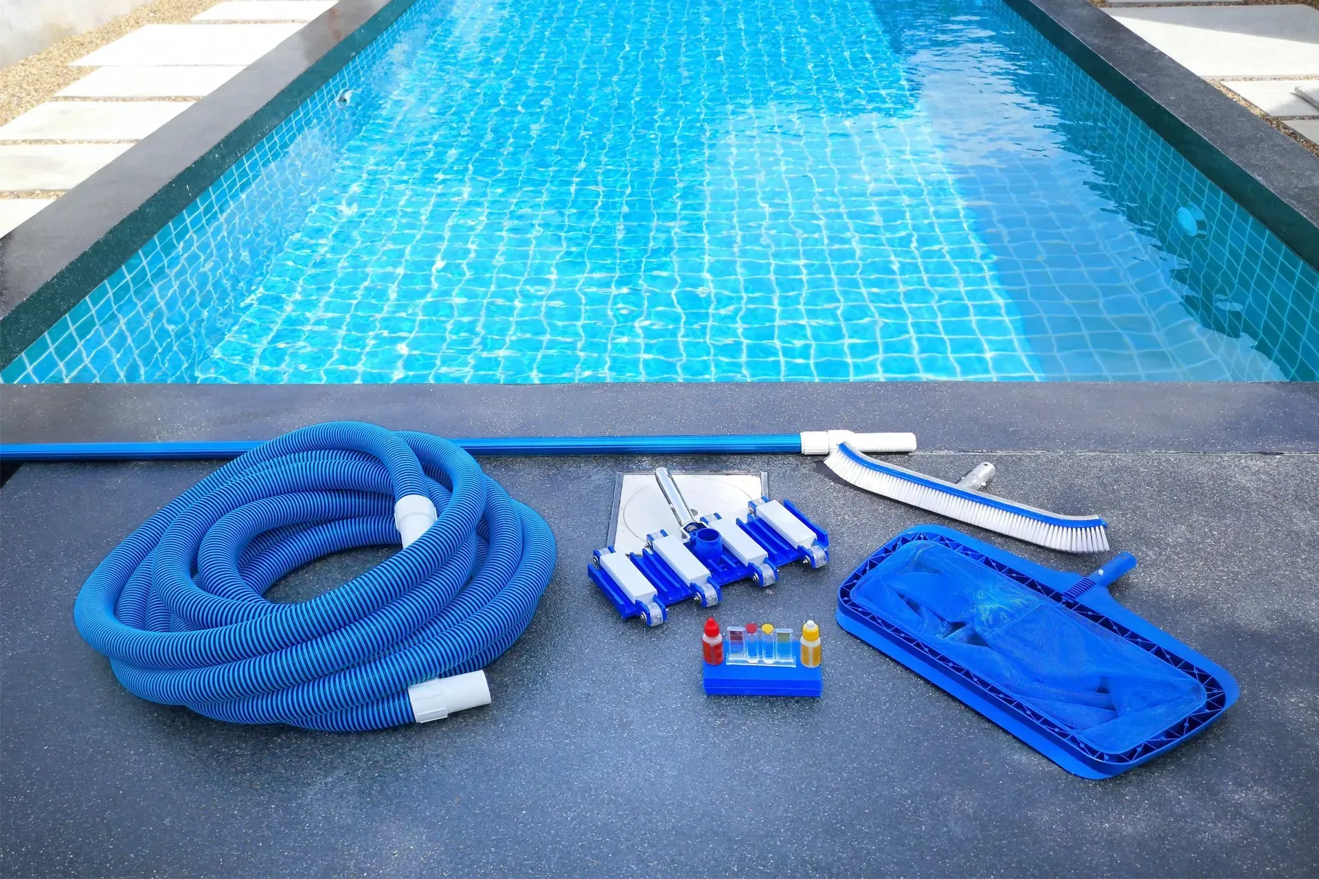 Swimming Pool Repair Service