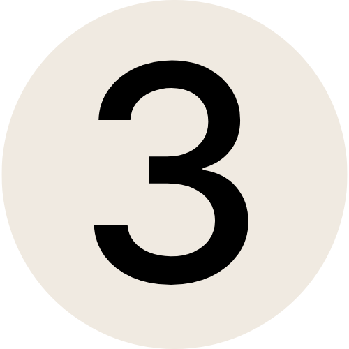 Black number 3 in a beige circle.