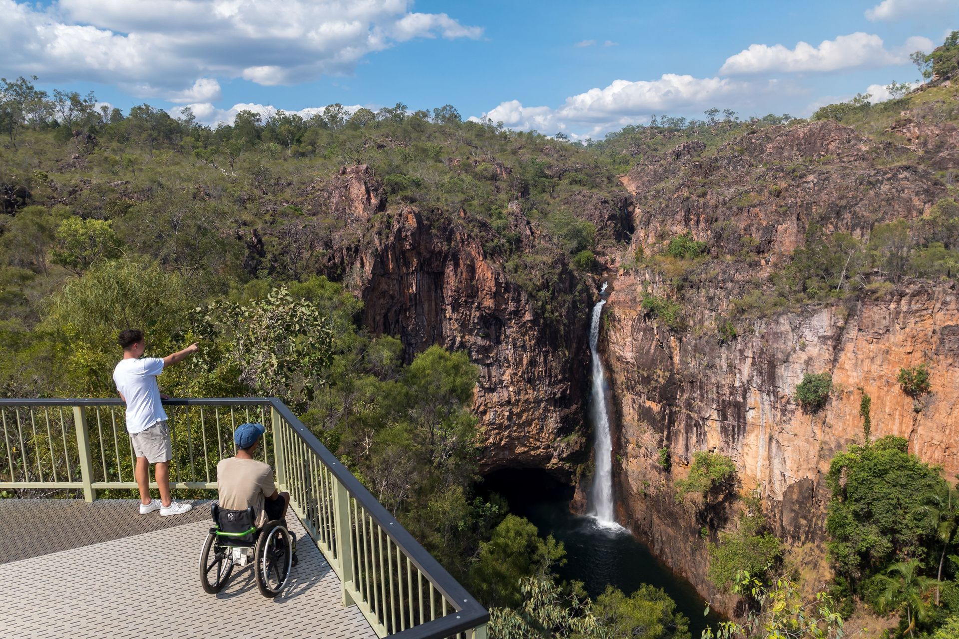Tolmer Falls