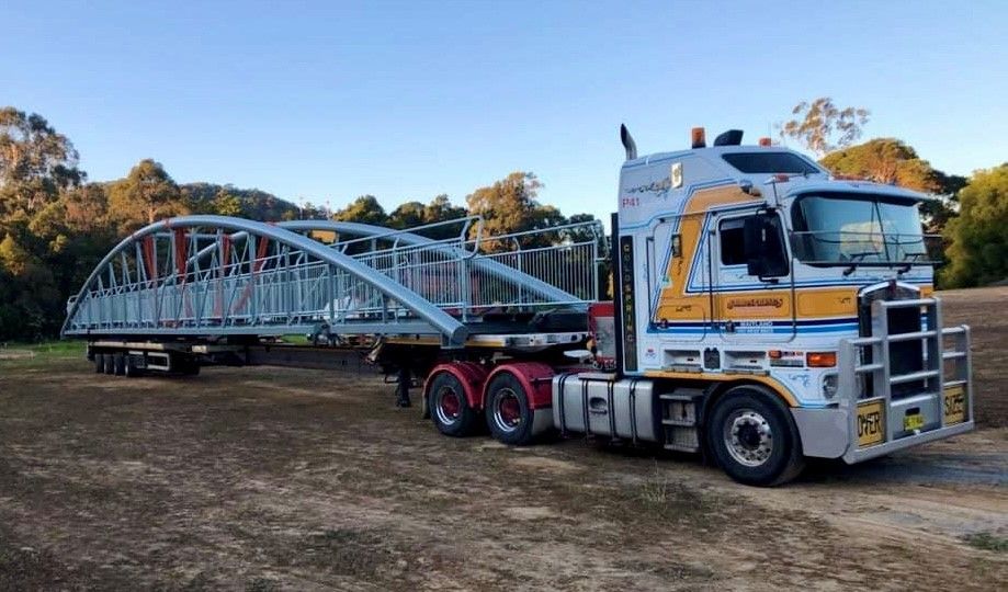 Triple Extendable Trailer — Rutherford, NSW — Goldsprings Heavy Haulage